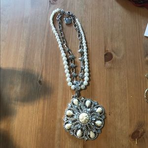 Betsey Johnson Pretty Punk Statement Necklace!